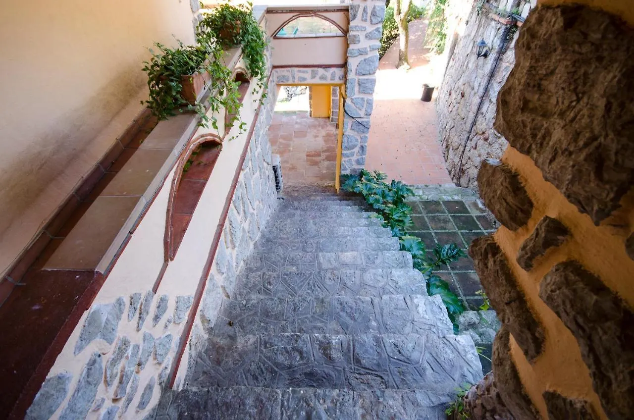 Apartment Vacarisses Torreblanca Estacion, Piscina Privada Guest house