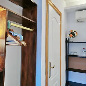 Barcelona Coronahostal Pensión